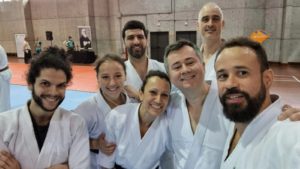 Praticantes na convenção nacional de aikido